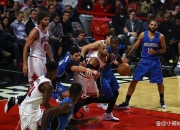 米兰体育app-公牛击败灰熊，继续保持领跑位置。