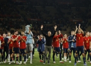 ac米兰-关于西班牙队与哥斯达黎加队展开激烈比赛的信息