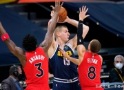 米兰体育下载-巴洛特利失误连连，波尔图逆袭夺胜