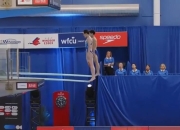 米兰体育app-加拿大游泳选手优异成绩，夺得银牌