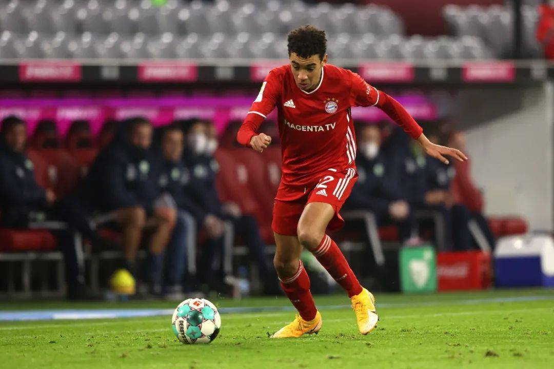 拜仁战绩出色，小组出线大有希望