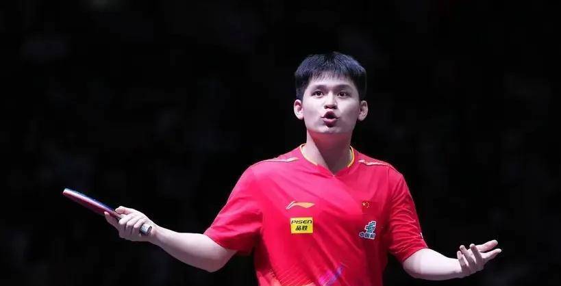 关于运动员凭借实力在擂台上臻至高峰的信息