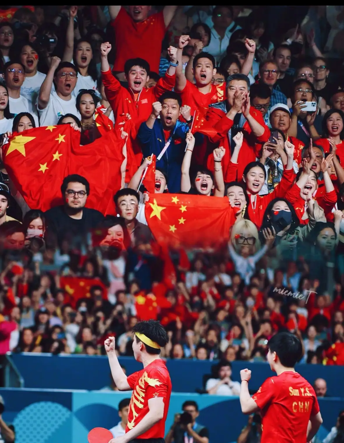 激动人心!中国运动员们勇攀高峰! 激动人心!中国运动员们勇攀高峰!