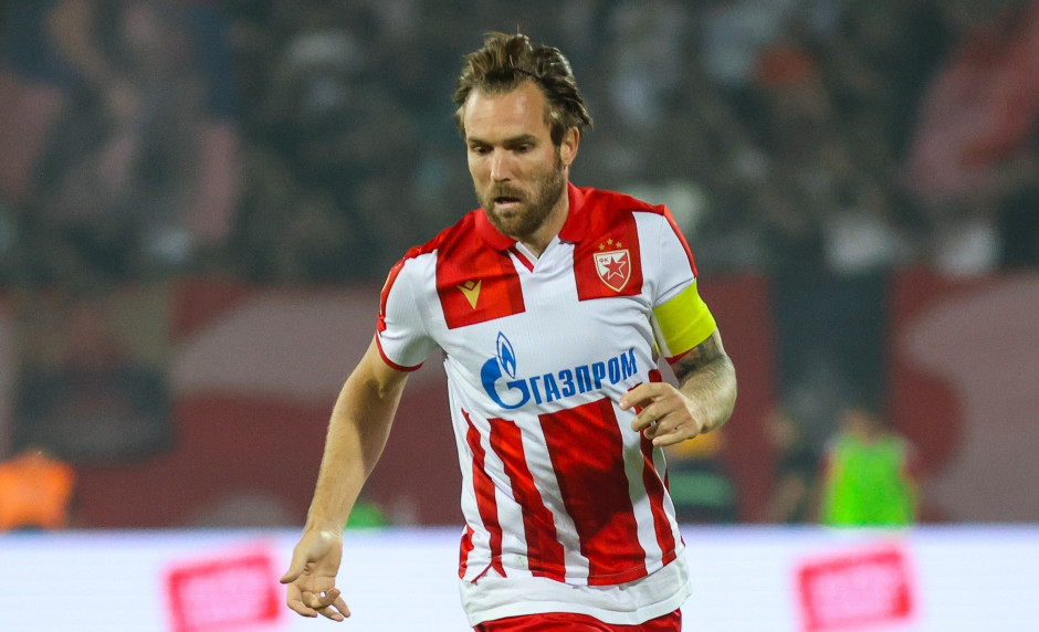 贝尔格莱德红星大胜，提前锁定欧冠十六强资格