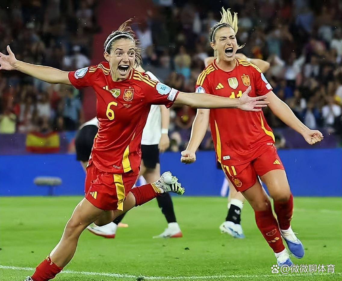 包含西班牙女足小组排名保级爆冷突围的词条