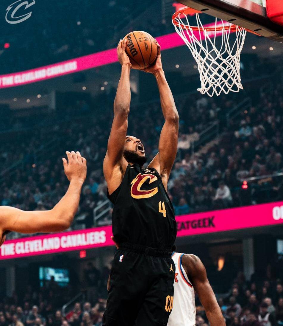 骑士队再次败给尼克斯，本赛季成绩堪忧