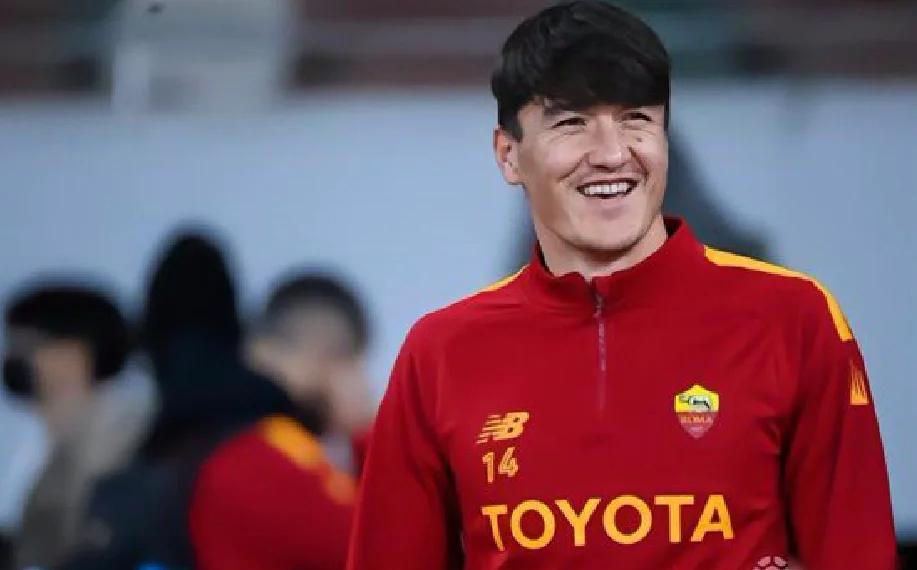 卡利亚里球员合力防守,全队士气高涨的简单介绍 卡利亚里球员合力防守,全队士气高涨的简单介绍