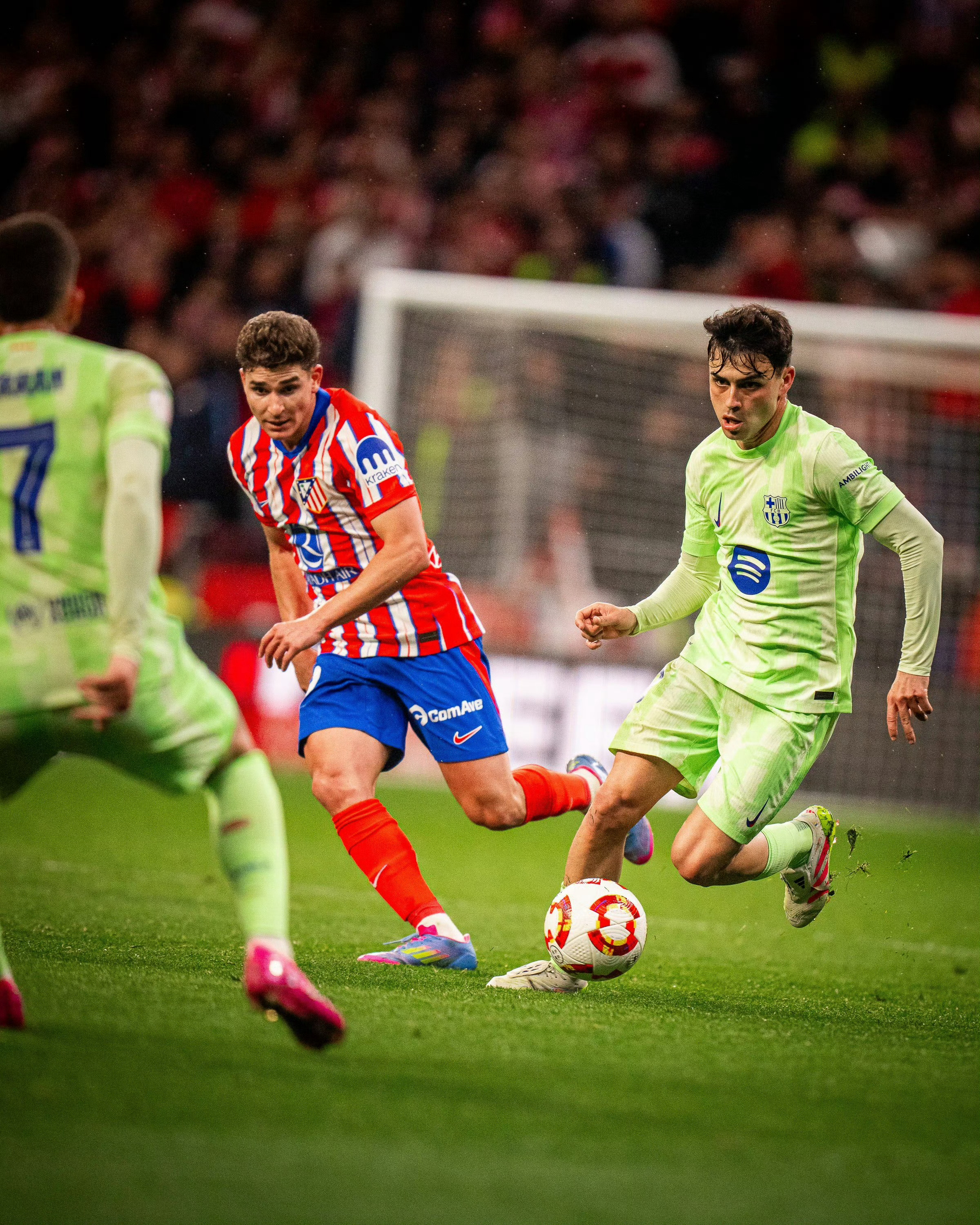 关于阿尔巴尼亚战胜塞浦路斯，成功晋级欧洲杯半决赛的信息