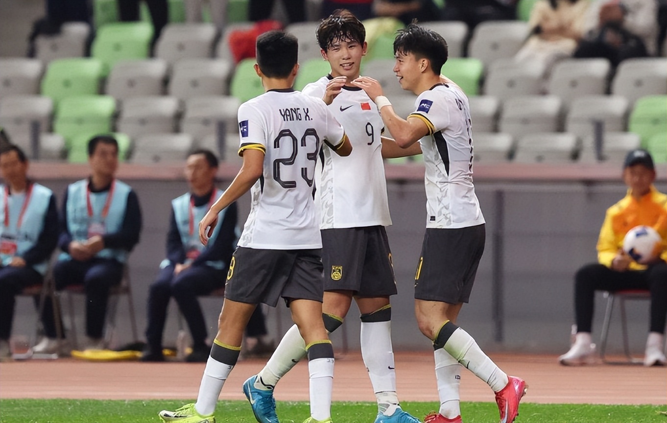 国奥对阵国青备战顶级对决，胜者晋级再战