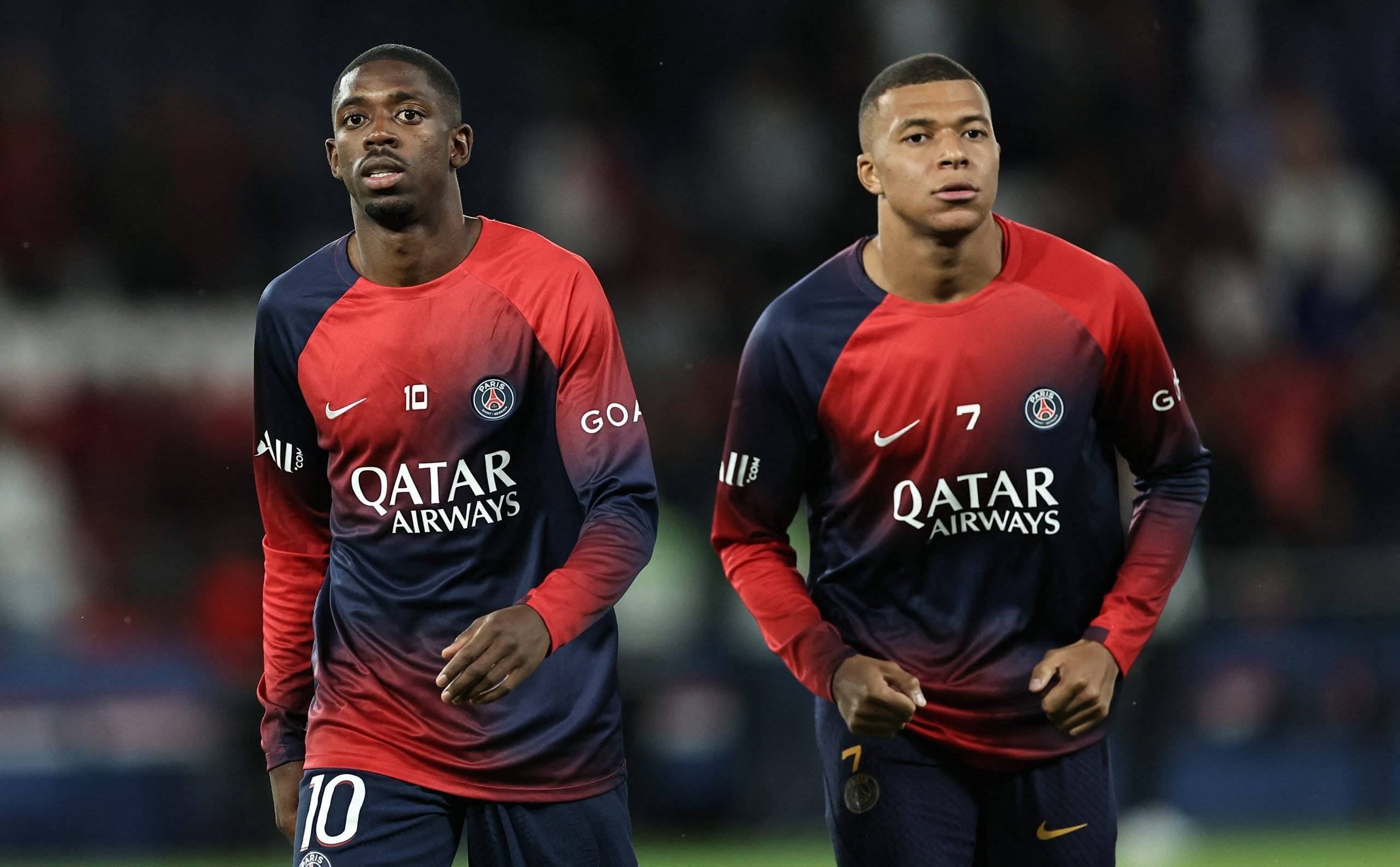 欧预赛精彩瞬间，球迷赞不绝口