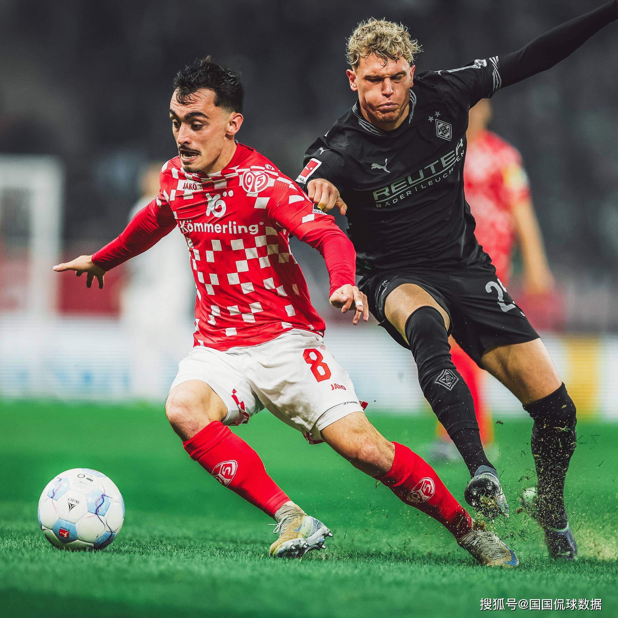 梅因茨客场大胜门兴格拉德巴赫，取得三连胜