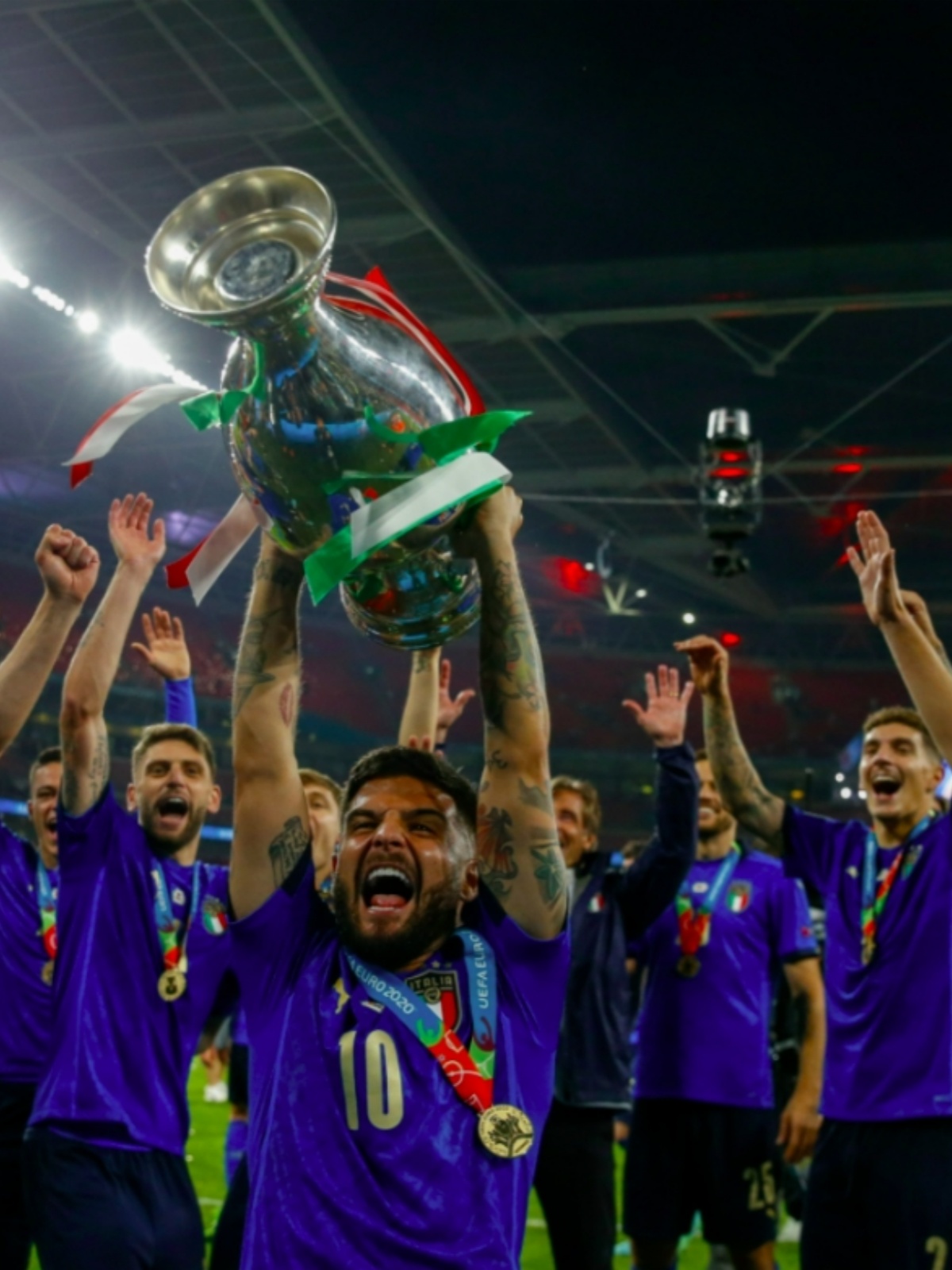 湖南队在激烈对决中赢得胜利 湖南队在激烈对决中赢得胜利