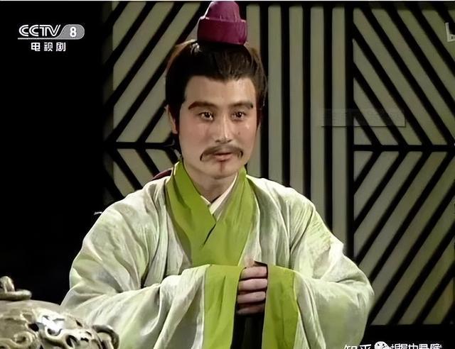 联赛的风云变幻让人来去匆匆，谁将捧起桂冠？