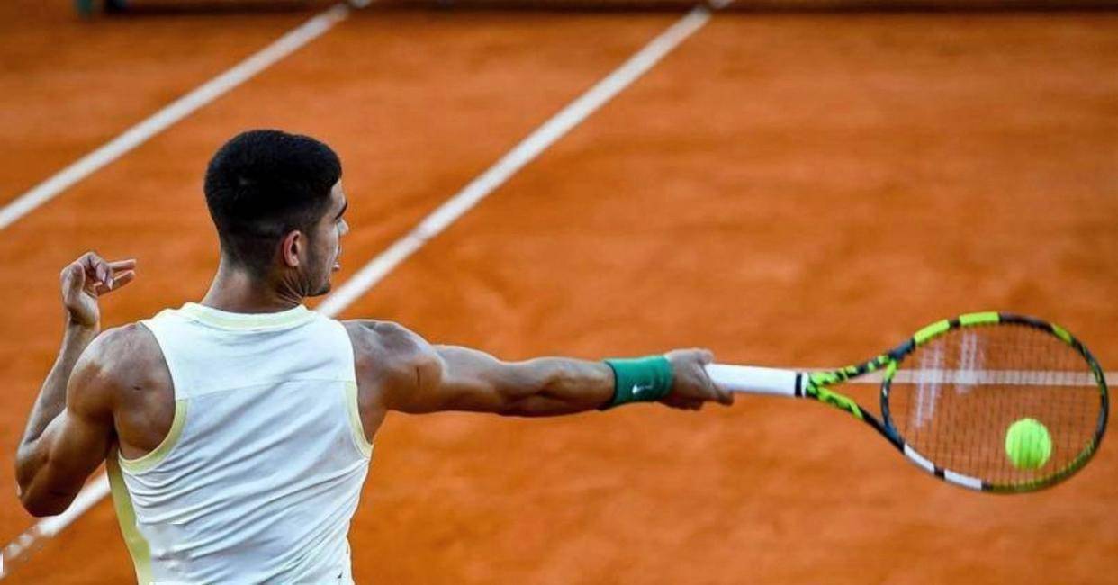 英国网球队鏖战法国网球队，瓦林卡爆发神勇