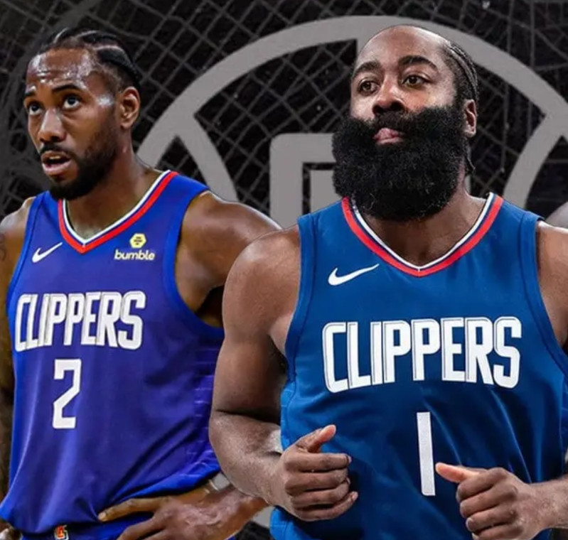 勇士逆转快船取胜，波波维奇25分