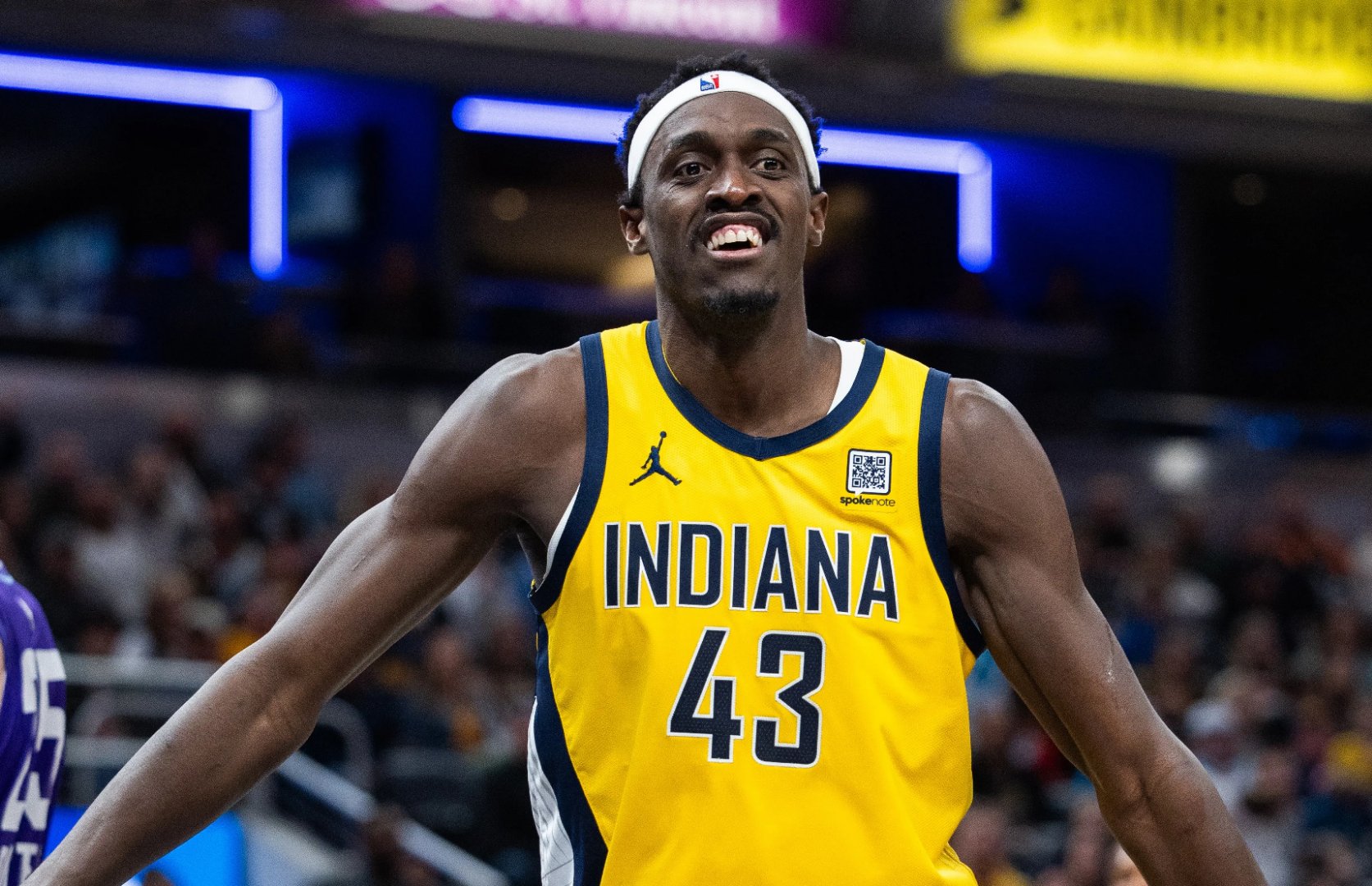 猛龙客场击败尼克斯，西亚卡姆绝杀