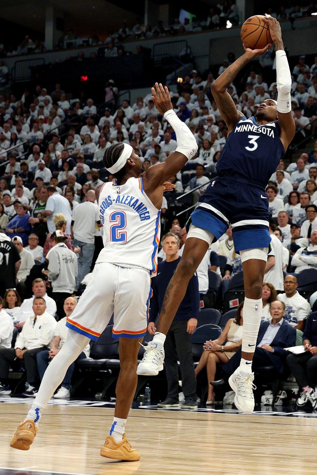 篮网逆转森林狼，继续胜势