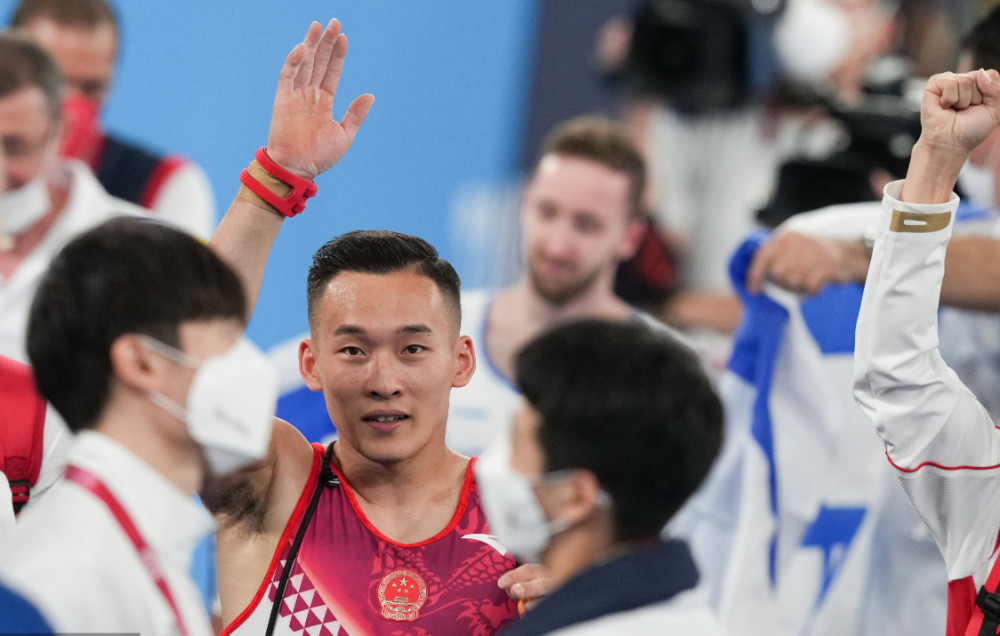 马其顿游泳选手追赶领先，获得一枚金牌的简单介绍