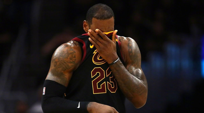 上海队绝杀江苏队,詹姆斯高光表现 上海队绝杀江苏队,詹姆斯高光表现