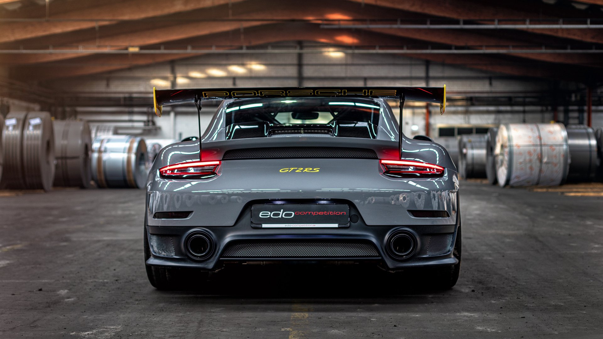 苏亚雷斯爆发，从牙买加街头到马德里竞技的血拼之路